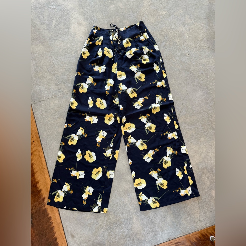 Moon River by Anthropologie Floral Pants